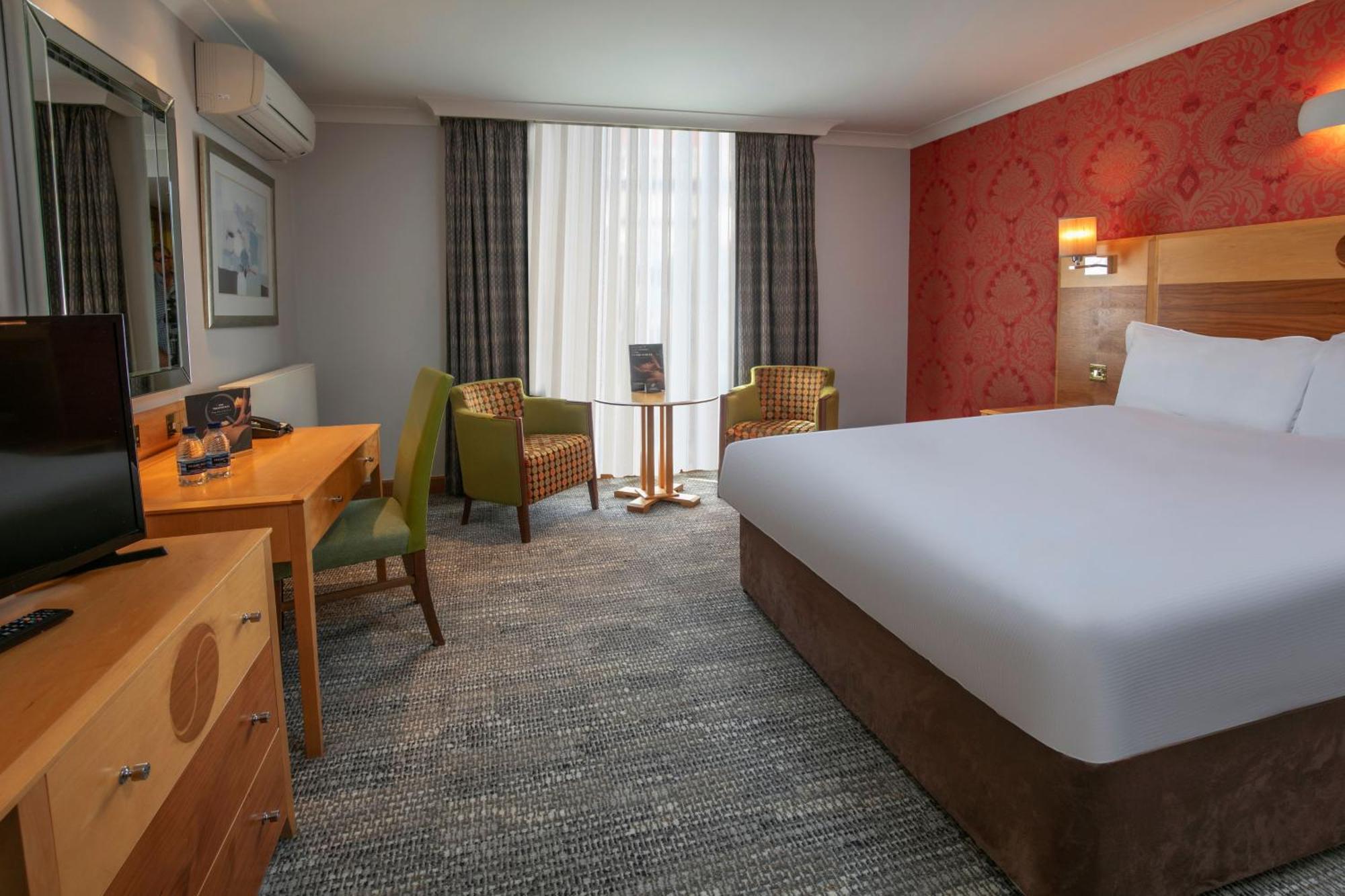 Hampshire Court Hotel & Spa Basingstoke Exterior foto